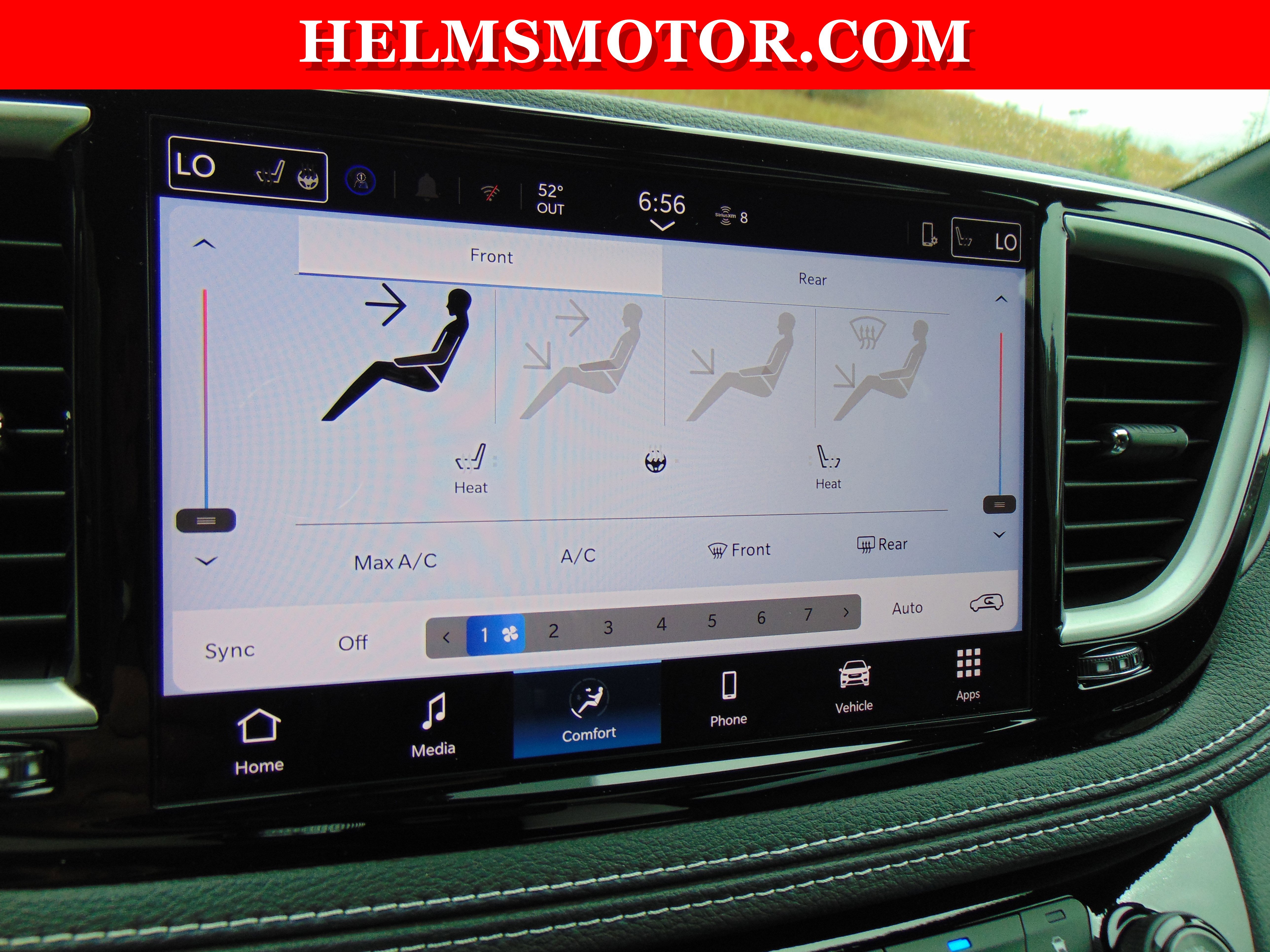 New 2026 Chrysler Pacifica Select w/ S Appearance Package image 26