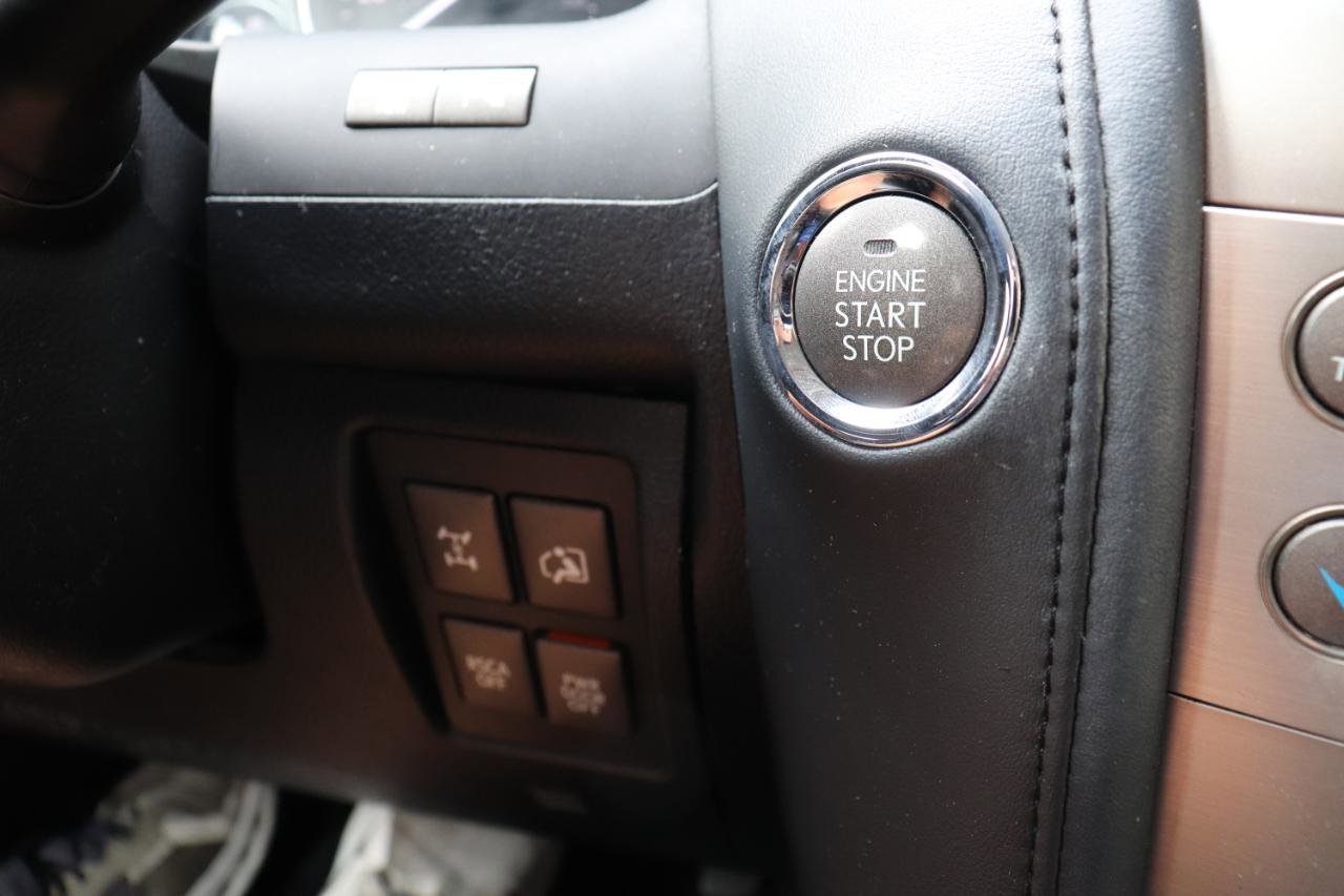 Used 2015 Lexus LX 570 4WD image 76