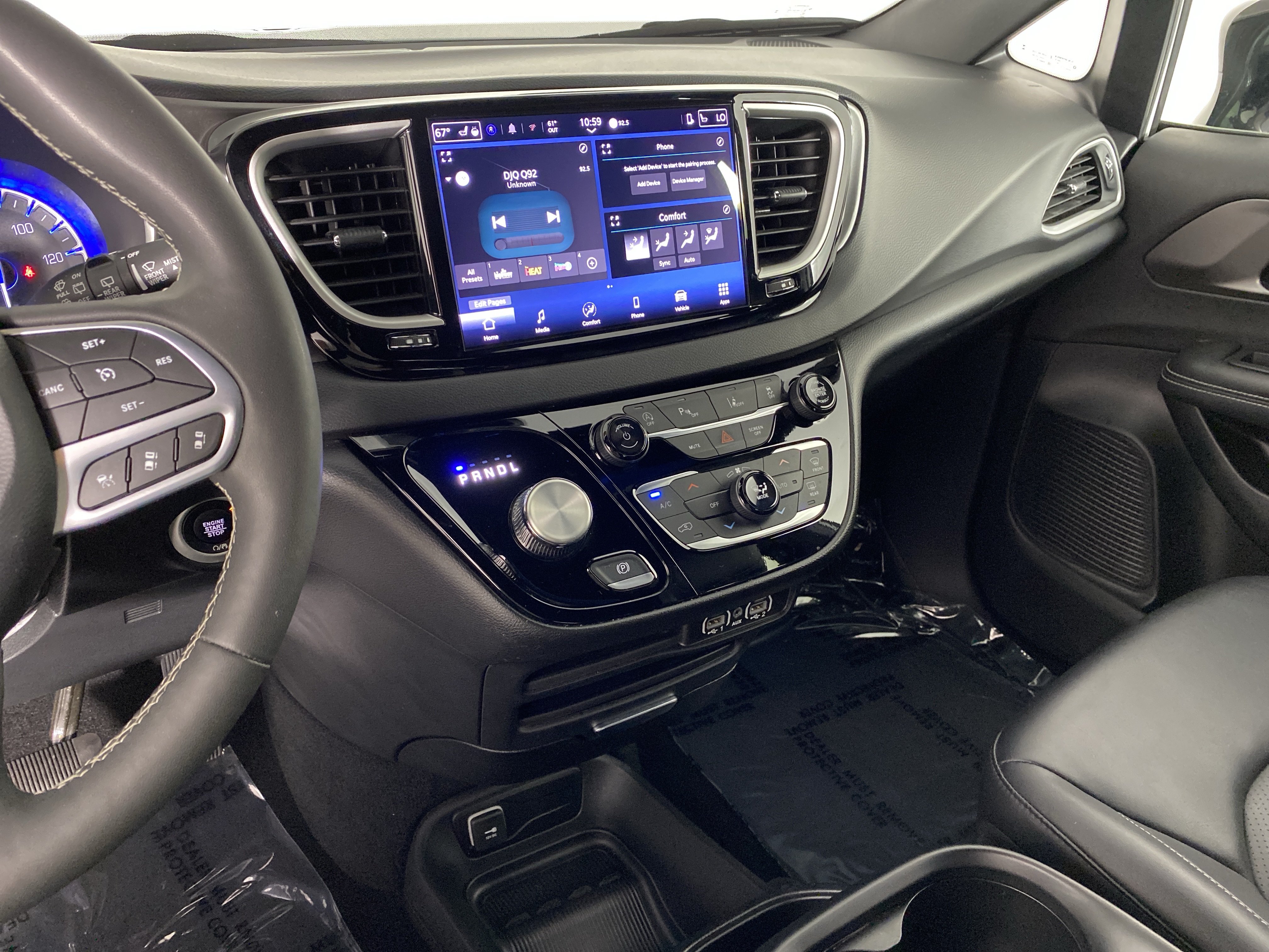 Used 2025 Chrysler Pacifica Select FWD image 27