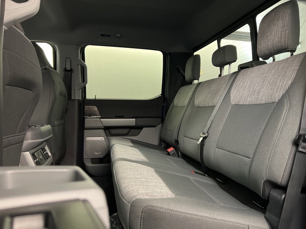 New 2026 Ford F350 XLT w/ XLT Premium Package image 31