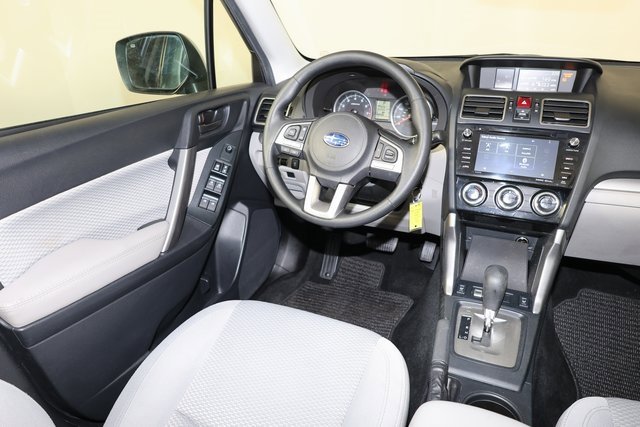 Used 2018 Subaru Forester 2.5i Premium w/ All-Weather Package image 9