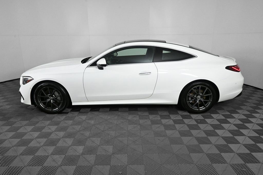 Certified 2024 Mercedes-Benz CLE 300 4MATIC Coupe image 3