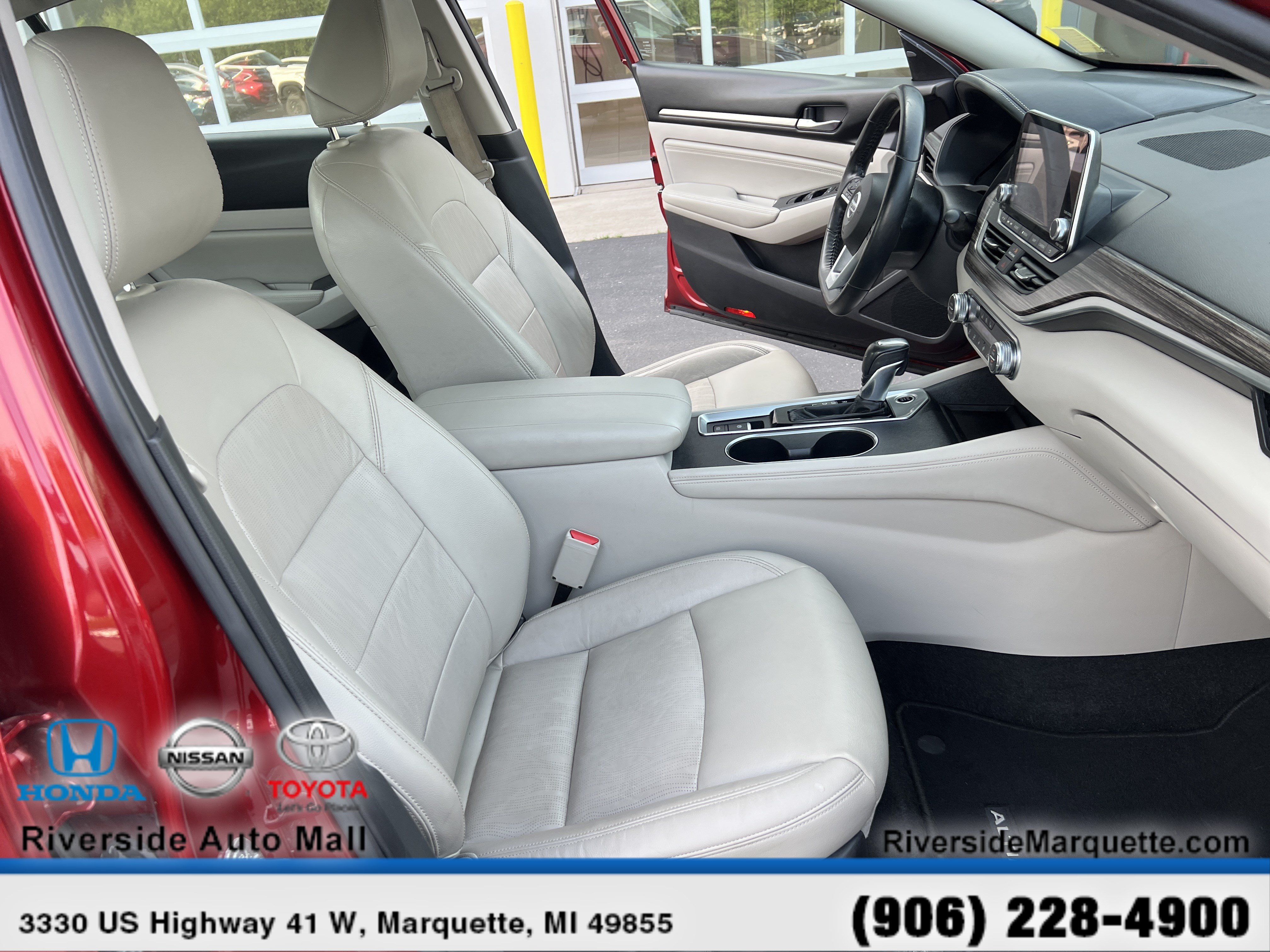Used 2019 Nissan Altima 2.5 Platinum FWD image 27