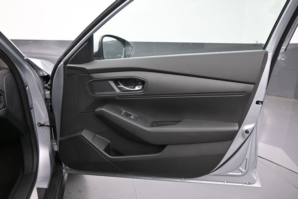 New 2025 Honda Accord LX image 30