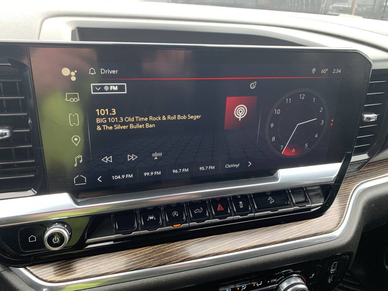 Used 2023 GMC Sierra 1500 Elevation w/ X31 Off-Road Package image 15