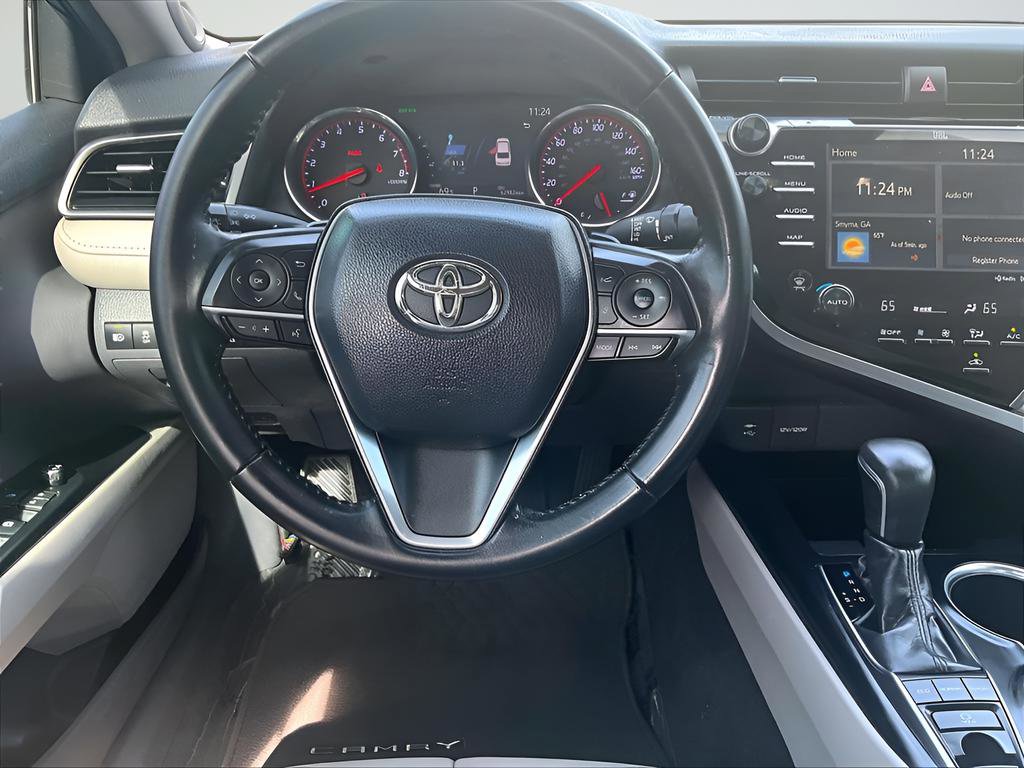 Used 2019 Toyota Camry XSE w/ Navigation Package image 13