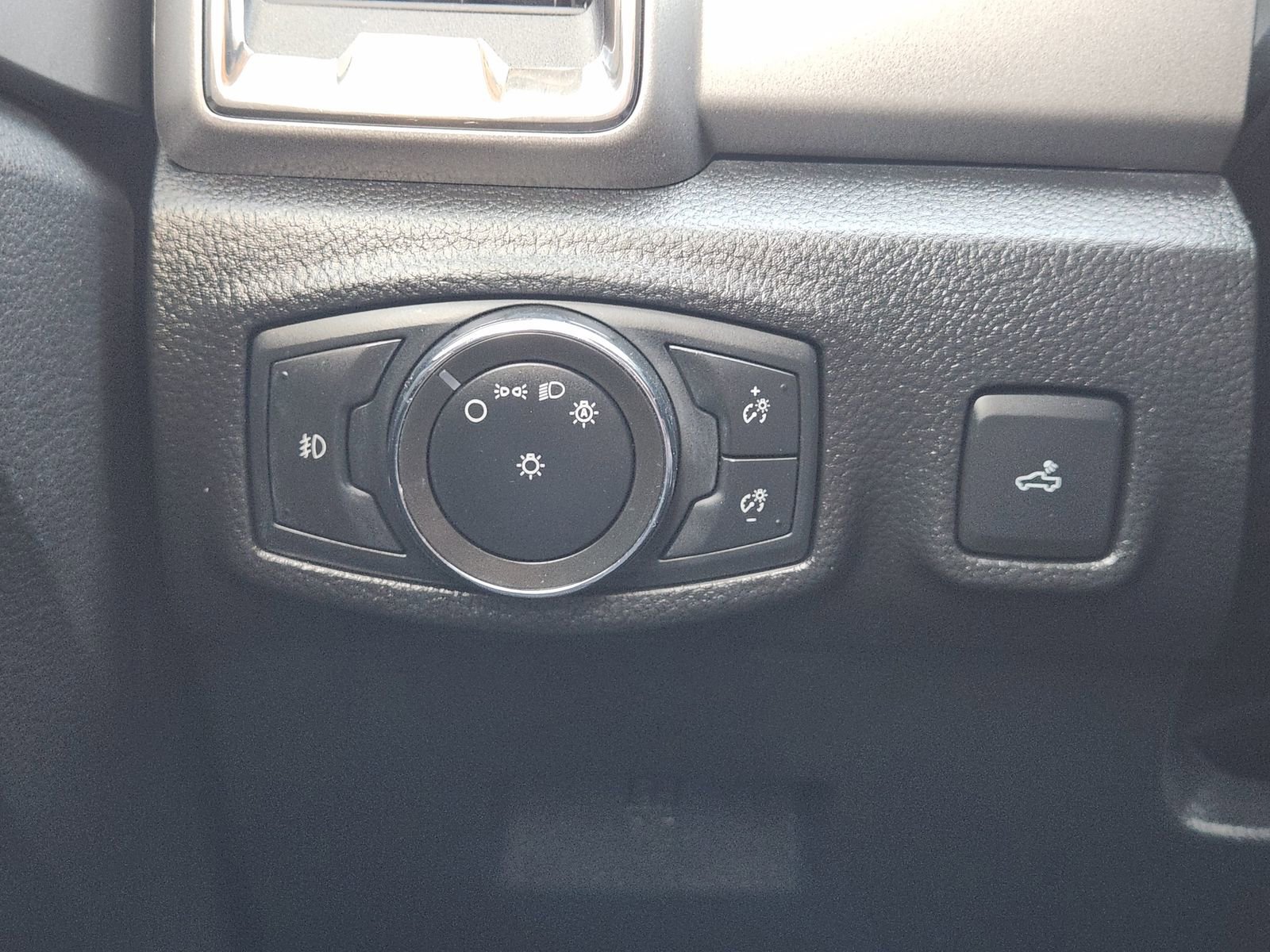 Used 2021 Ford Ranger XLT w/ Equipment Group 301A Mid image 21