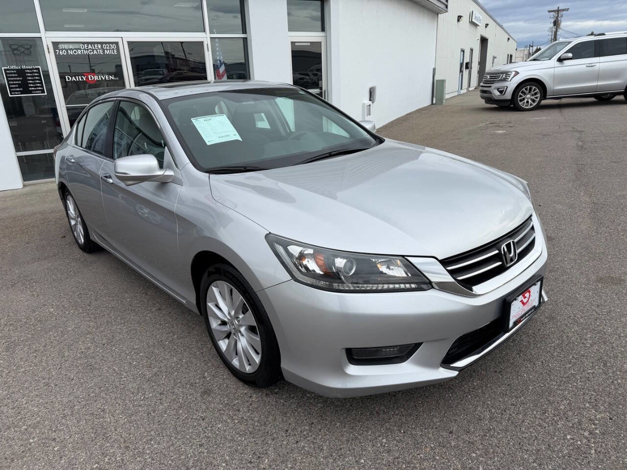 Used 2014 Honda Accord EX image 5