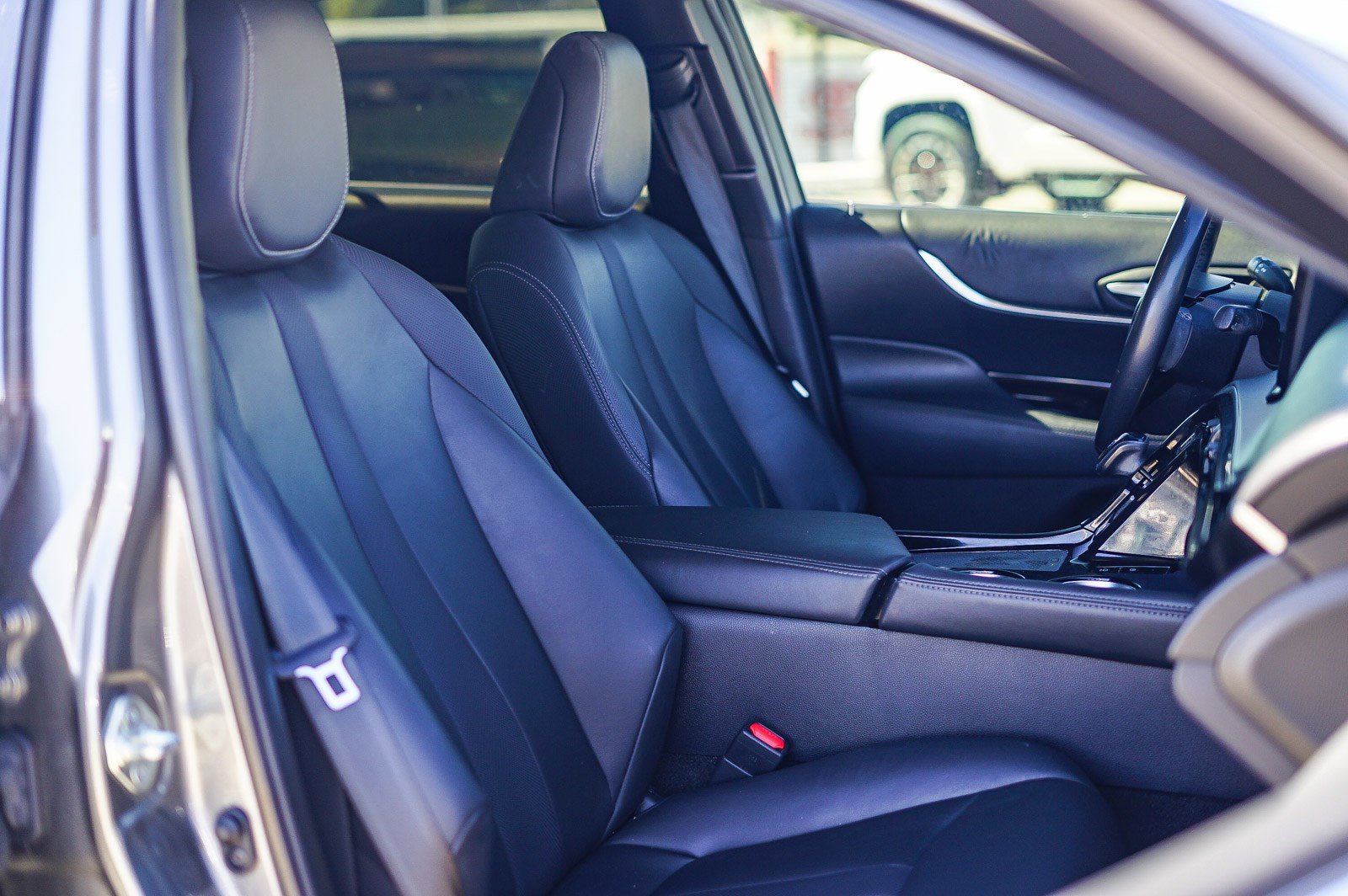 Used 2023 Toyota Mirai XLE w/ Advanced Technology Package image 17