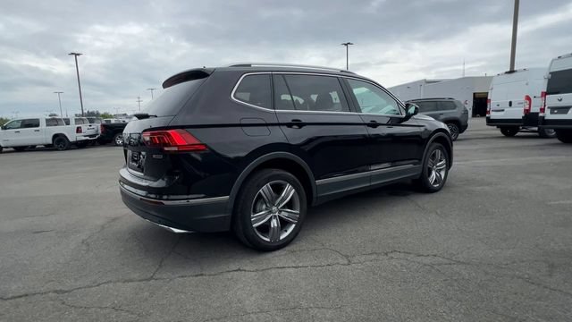 Used 2021 Volkswagen Tiguan SEL AWD/4WD image 8