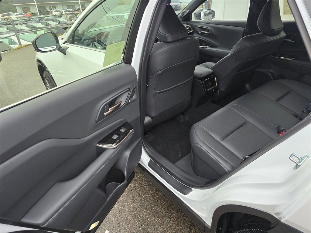 New 2025 Toyota Crown Signia image 17