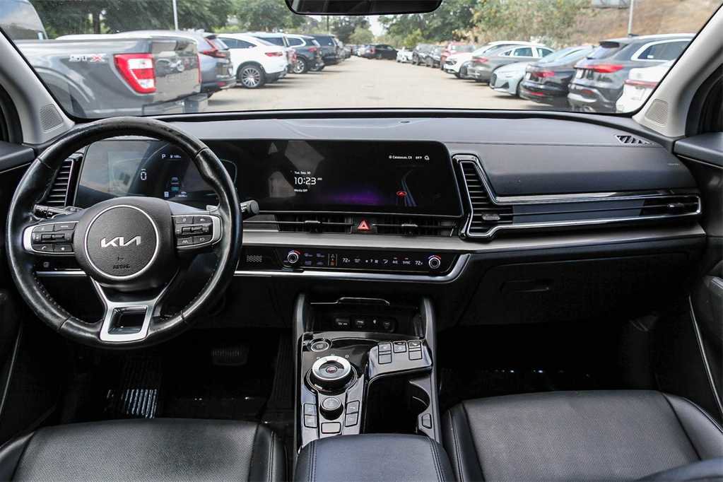 Used 2023 Kia Sportage EX w/ EX Premium Package image 13