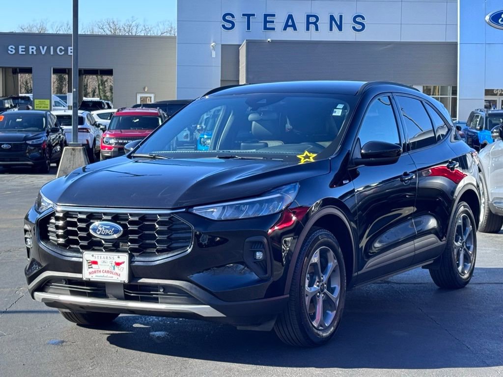 Used 2025 Ford Escape ST-Line Select video 2