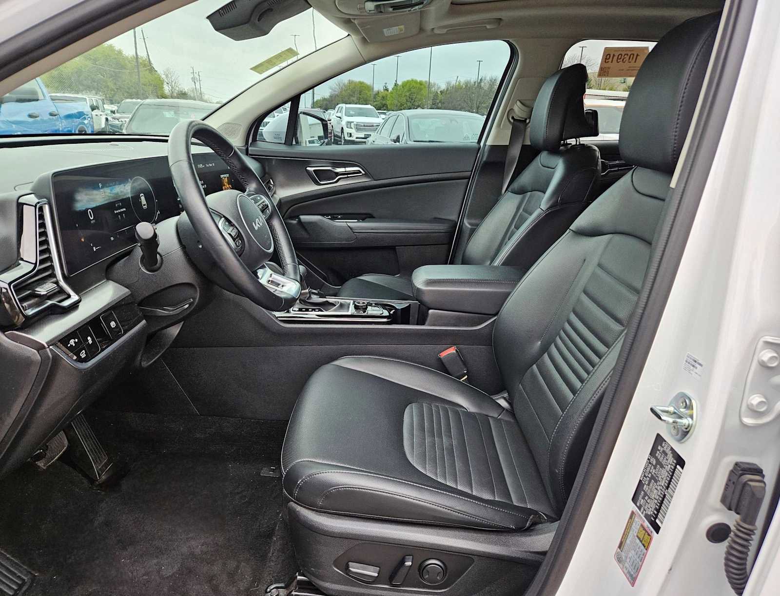 Used 2024 Kia Sportage SX image 13