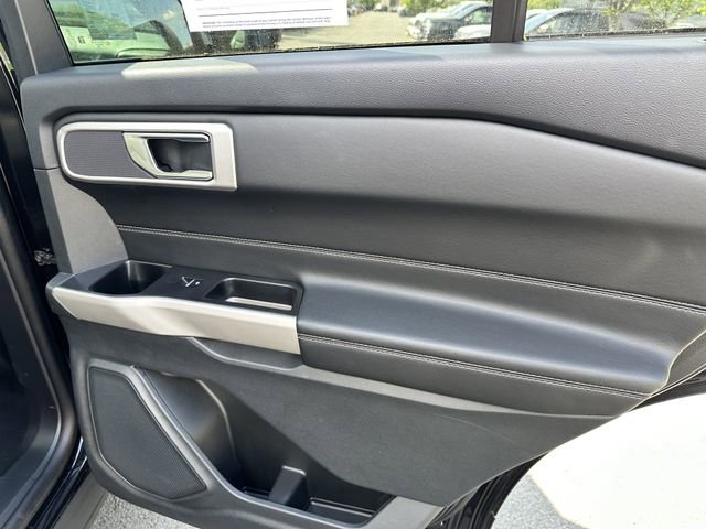 Certified 2023 Ford Explorer XLT w/ Equipment Group 202A image 41