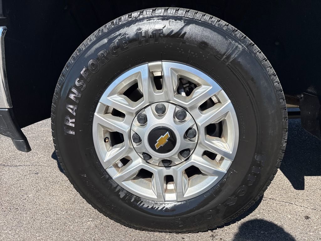 Certified 2025 Chevrolet Silverado 2500 LT w/ Convenience Package image 17