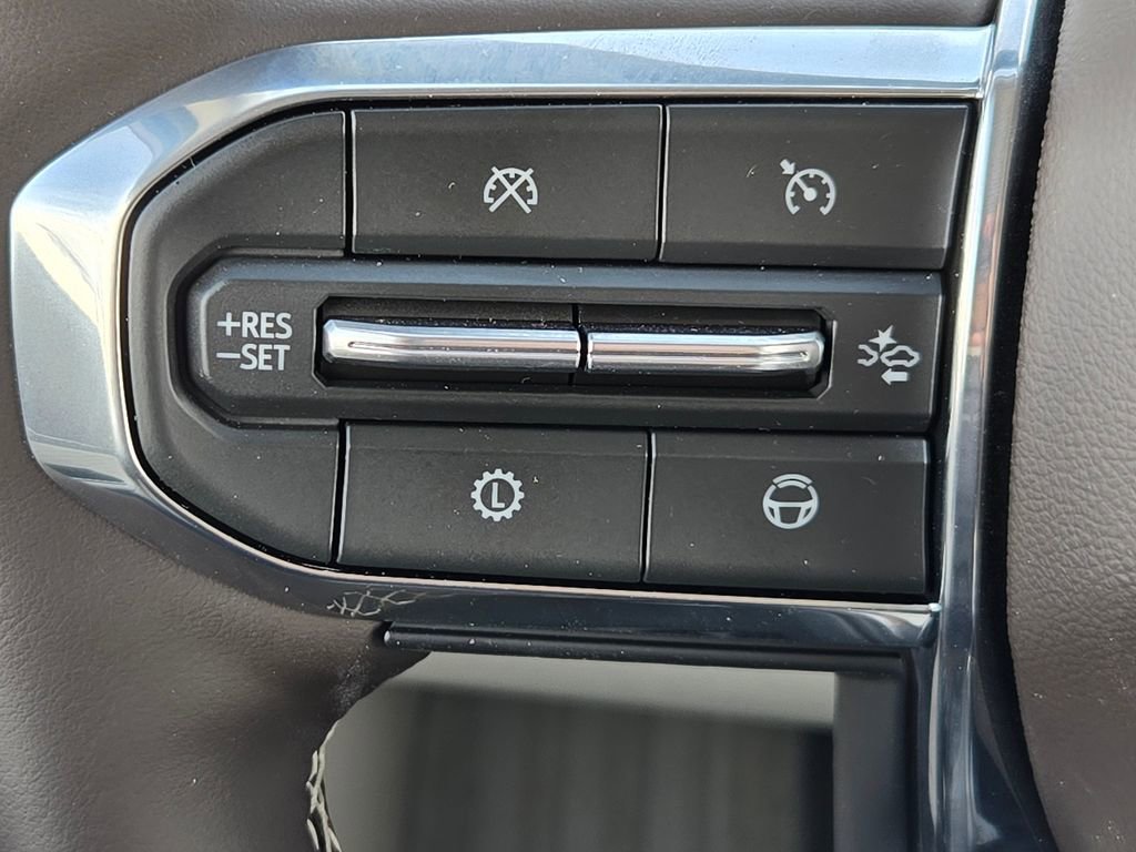 New 2026 GMC Acadia Denali w/ Super Cruise Package AWD/4WD image 23