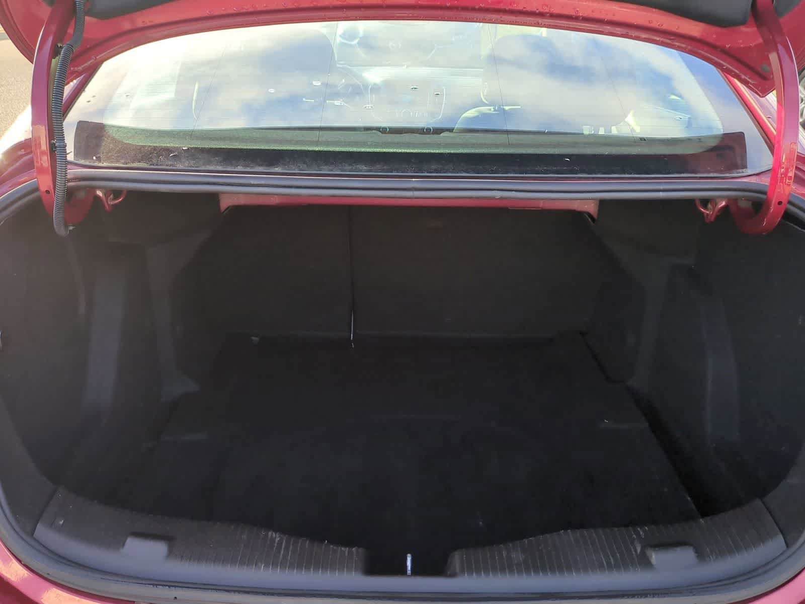 Used 2017 Chevrolet Cruze LT w/ Sun And Sound Package FWD image 34