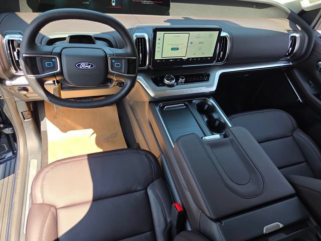 New 2027 Ford Expedition Platinum w/ Platinum Ultimate Package AWD/4WD image 18