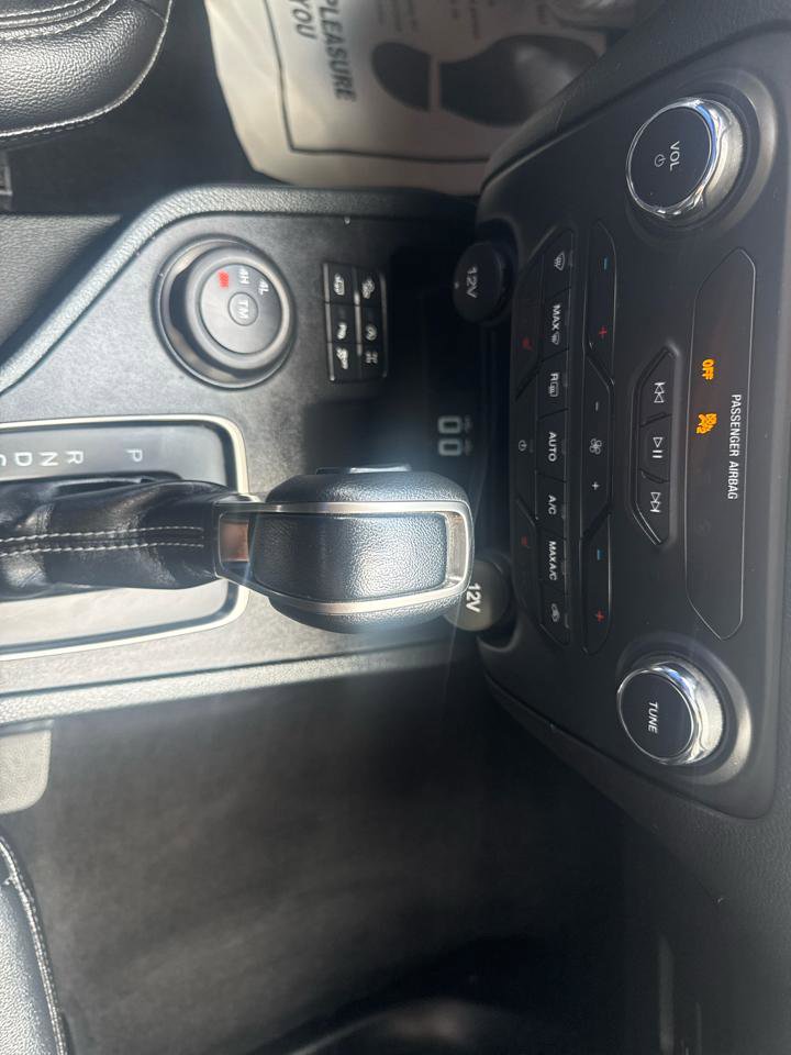 Used 2022 Ford Ranger Lariat w/ FX4 Off-Road Package image 10