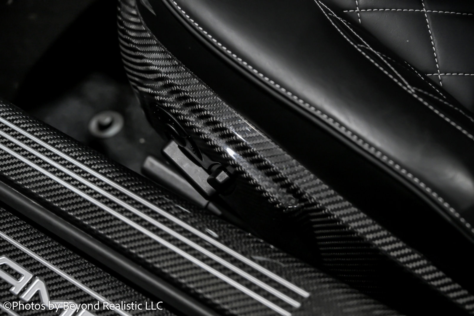 Used 2015 Mercedes-Benz SLS AMG GT Final Edition image 25