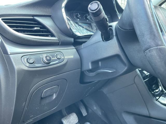 Certified 2018 Buick Encore Essence image 18