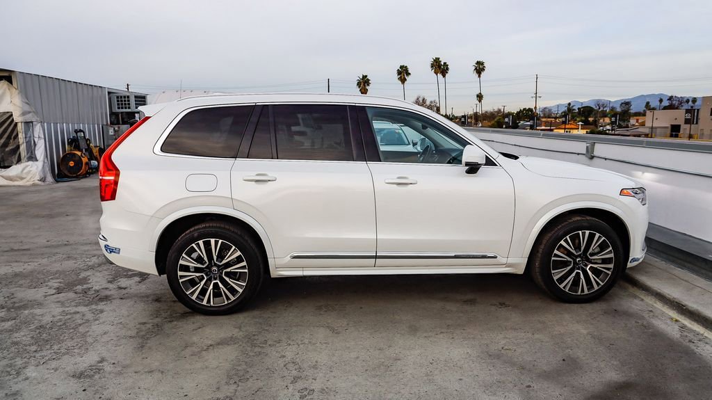 Used 2021 Volvo XC90 T8 Inscription Expression w/ Protection Package Premier image 13