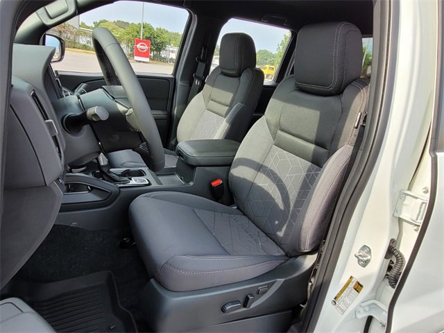 New 2026 Nissan Frontier SV image 10