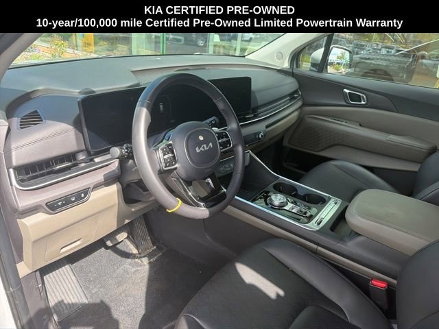 Certified 2025 Kia Carnival SX FWD image 13
