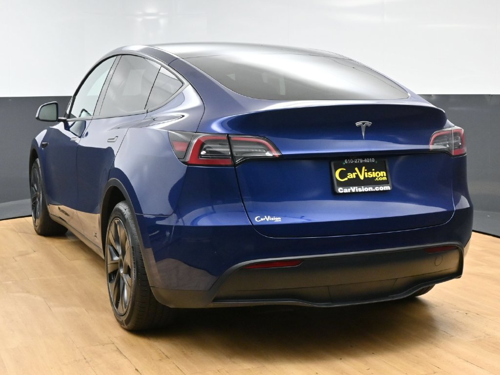 Used 2025 Tesla Model Y Long Range RWD image 5