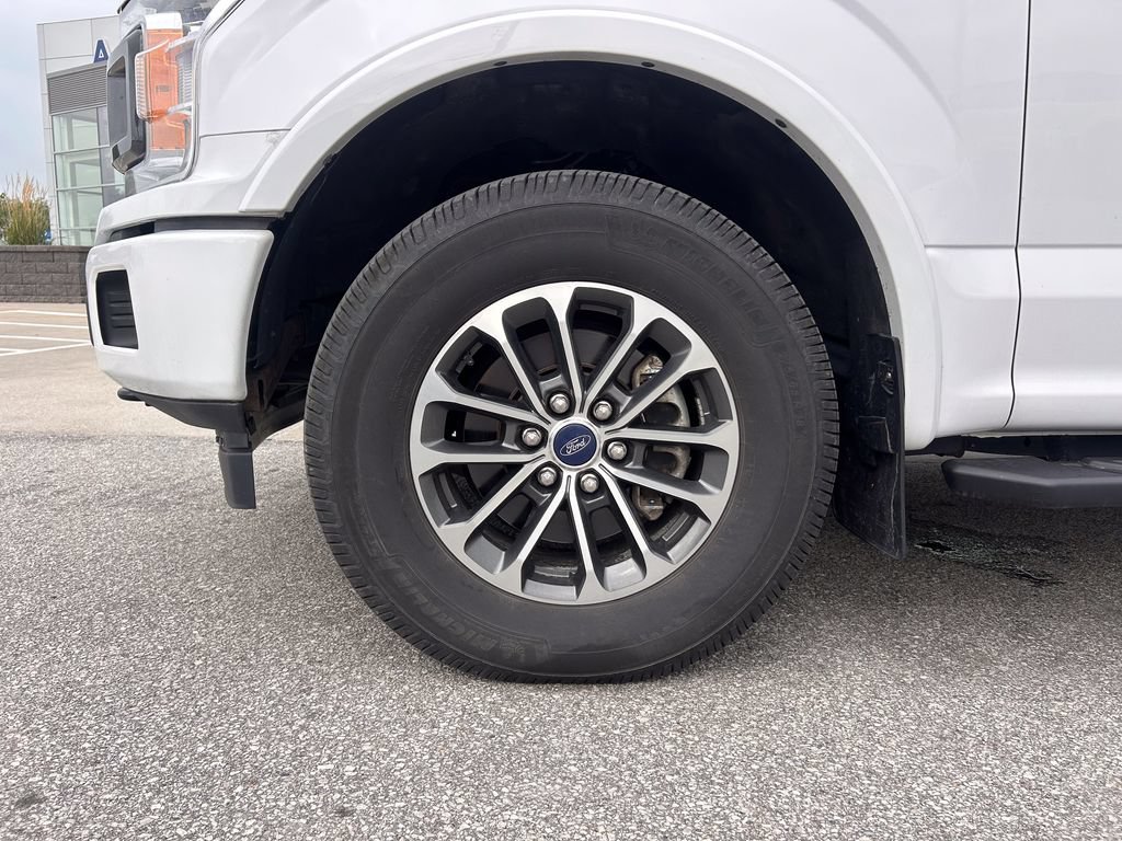 Used 2019 Ford F150 XLT w/ Equipment Group 302A Luxury AWD/4WD image 33