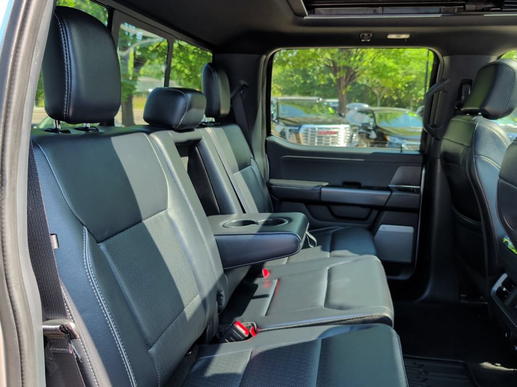 Used 2025 Ford F150 Lariat AWD/4WD image 35