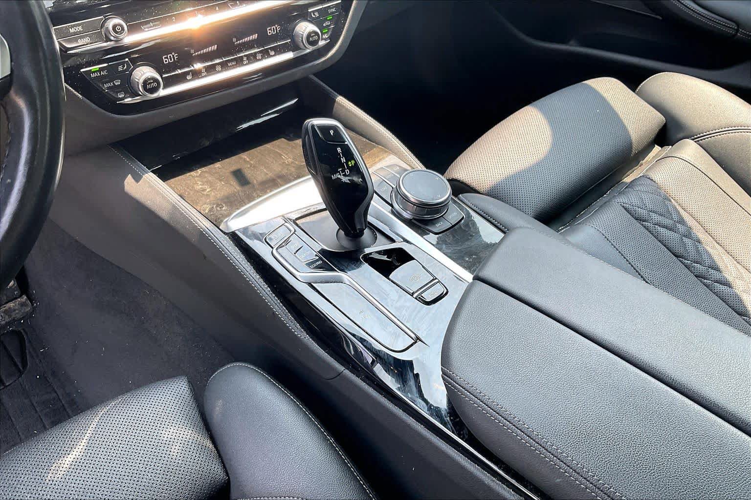 Used 2023 BMW 530i xDrive w/ M Sport Package AWD/4WD image 16