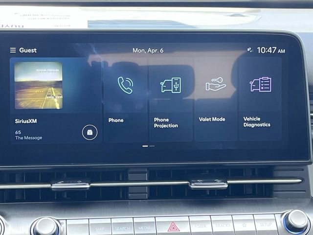 Certified 2025 Hyundai Kona SE image 15