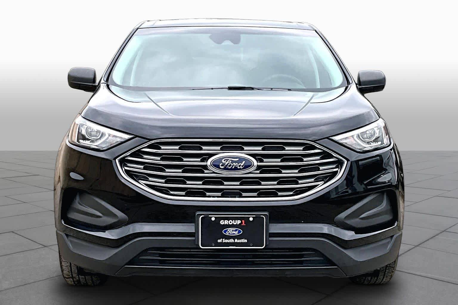 Used 2019 Ford Edge SE FWD image 4