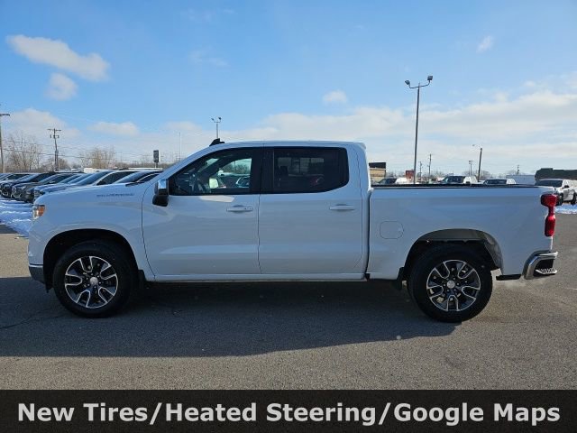 Used 2022 Chevrolet Silverado 1500 LT AWD/4WD image 4