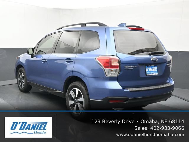Used 2017 Subaru Forester 2.5i w/ Alloy Wheel Package AWD/4WD image 4