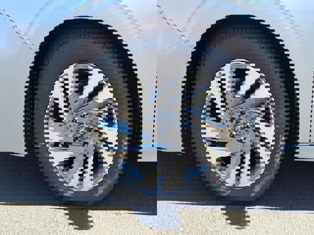 New 2025 Subaru Legacy Limited image 13