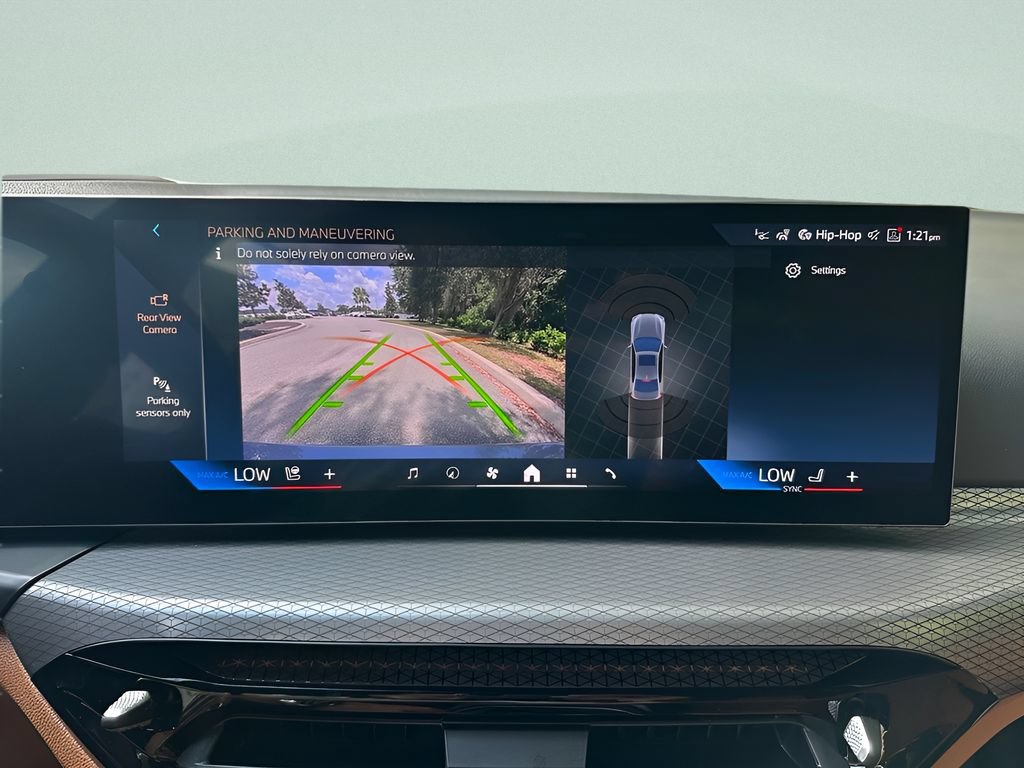 New 2026 BMW 330i Sedan w/ Premium Package RWD image 17