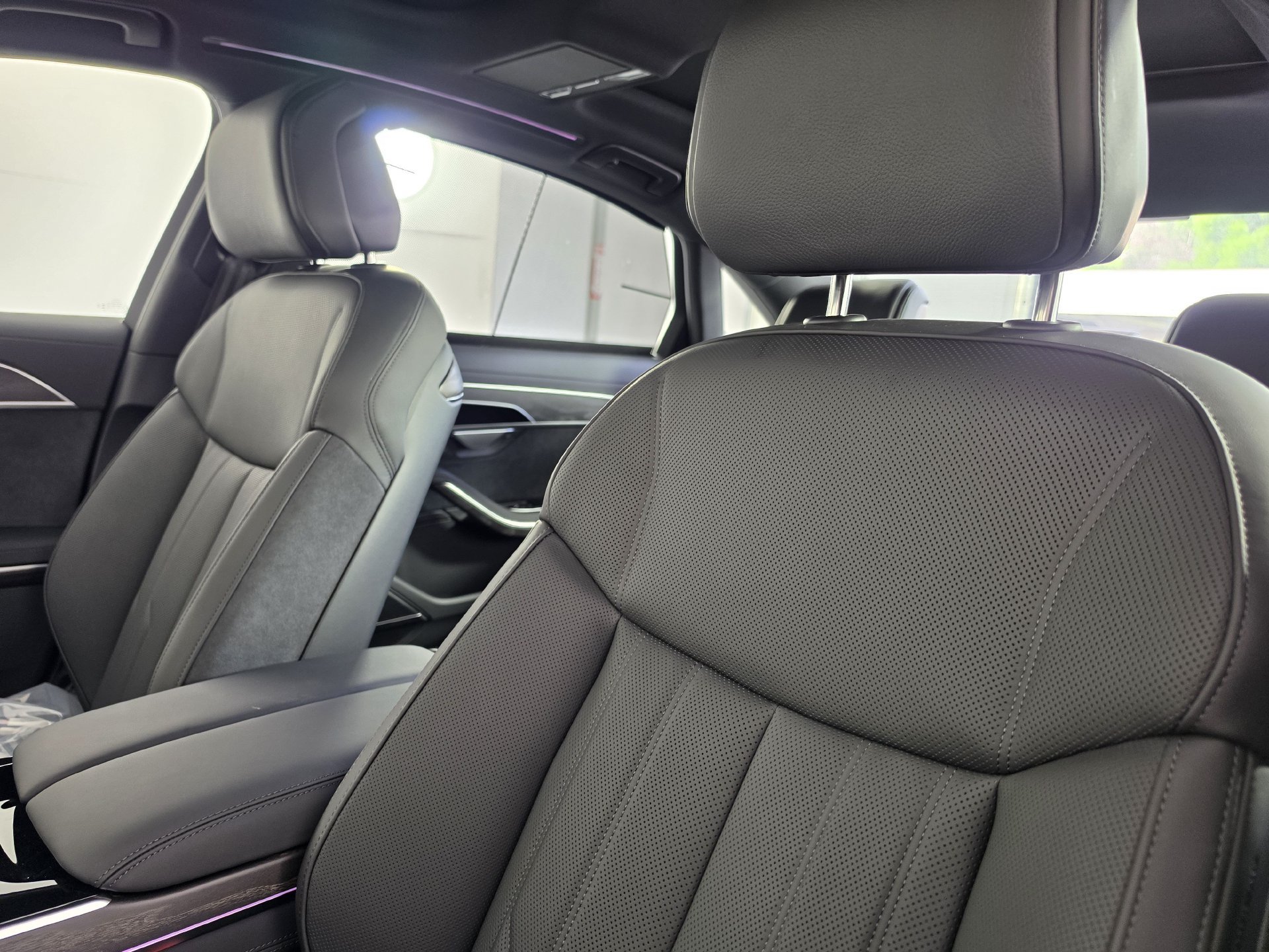 New 2026 Audi A8 L 3.0T AWD/4WD image 16