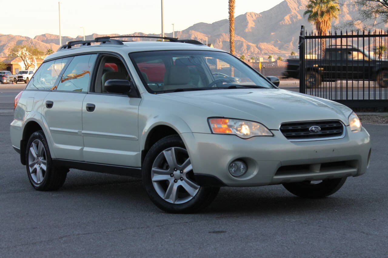 Used 2007 Subaru Outback 2.5i L.L. Bean image 2