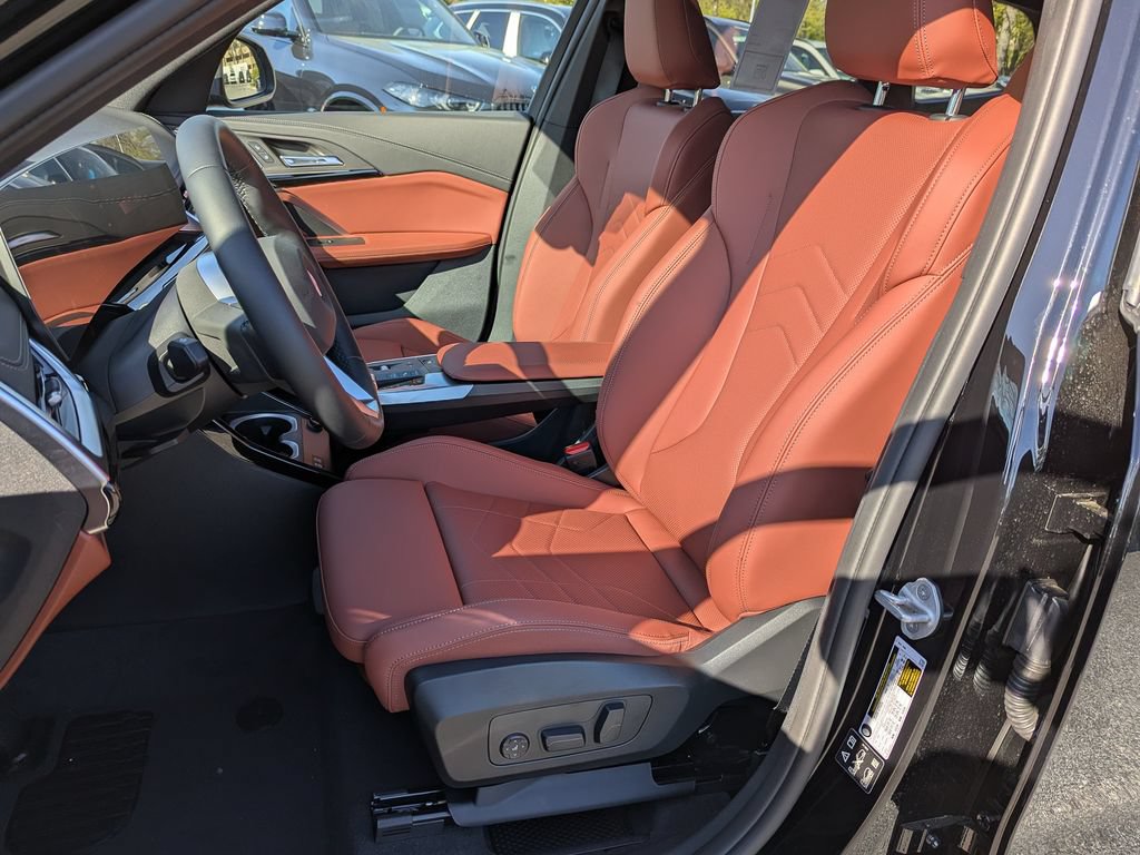 New 2026 BMW X1 xDrive28i w/ Technology Package AWD/4WD image 13