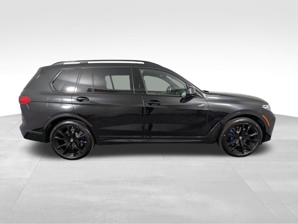 Used 2021 BMW X7 M50i image 25