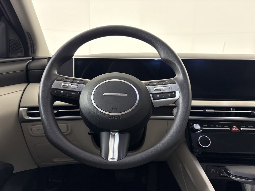 Certified 2025 Hyundai Tucson SEL FWD image 20