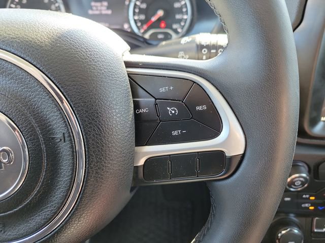 Used 2023 Jeep Renegade Altitude AWD/4WD image 27