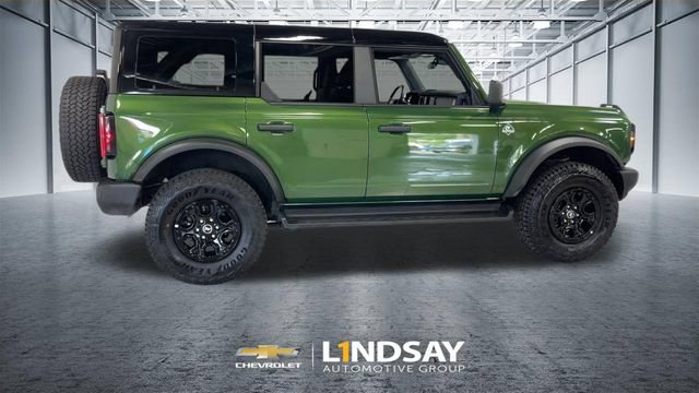 Used 2025 Ford Bronco Outer Banks w/ Sasquatch Package AWD/4WD image 2