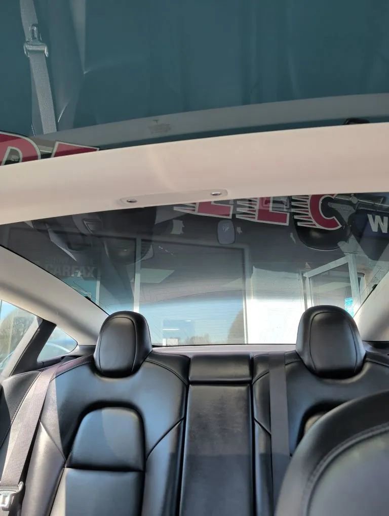 Used 2019 Tesla Model 3 Long Range image 34