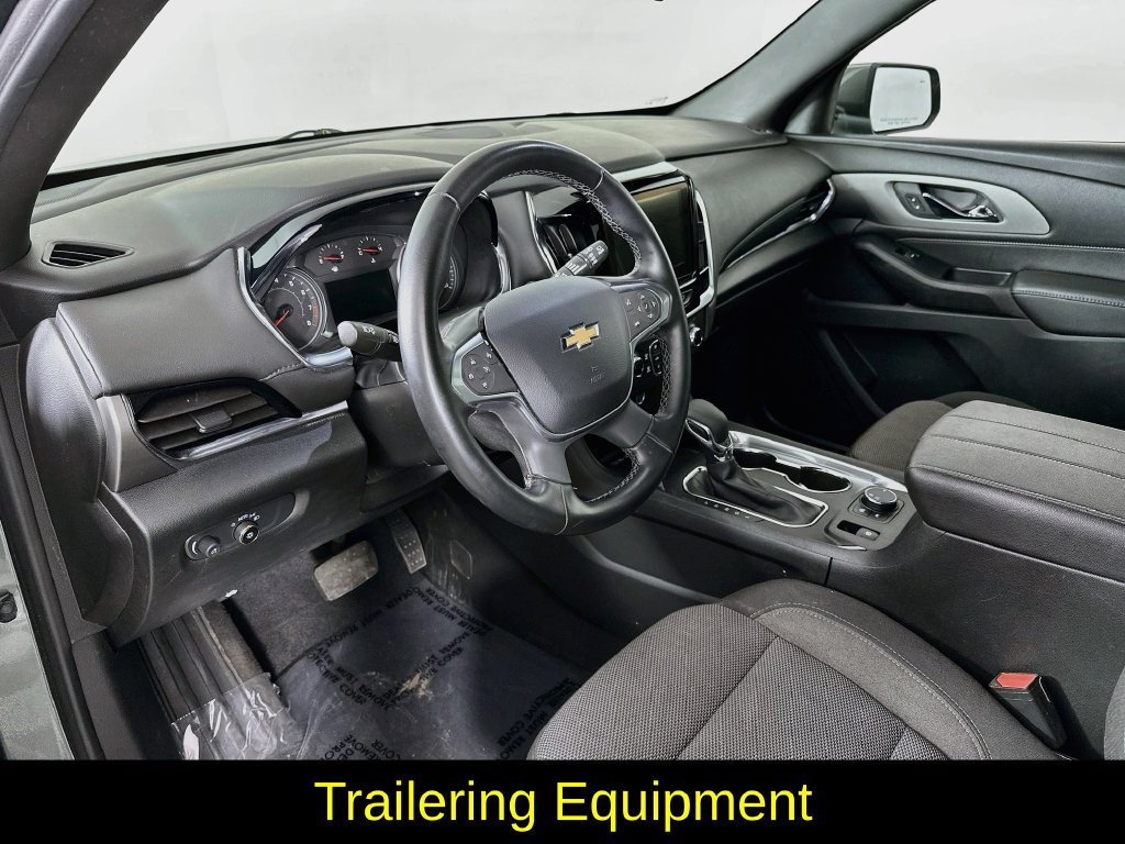 Used 2023 Chevrolet Traverse LT FWD image 14