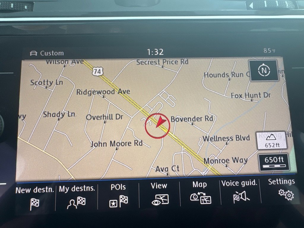 Used 2019 Volkswagen Tiguan SEL Premium image 23