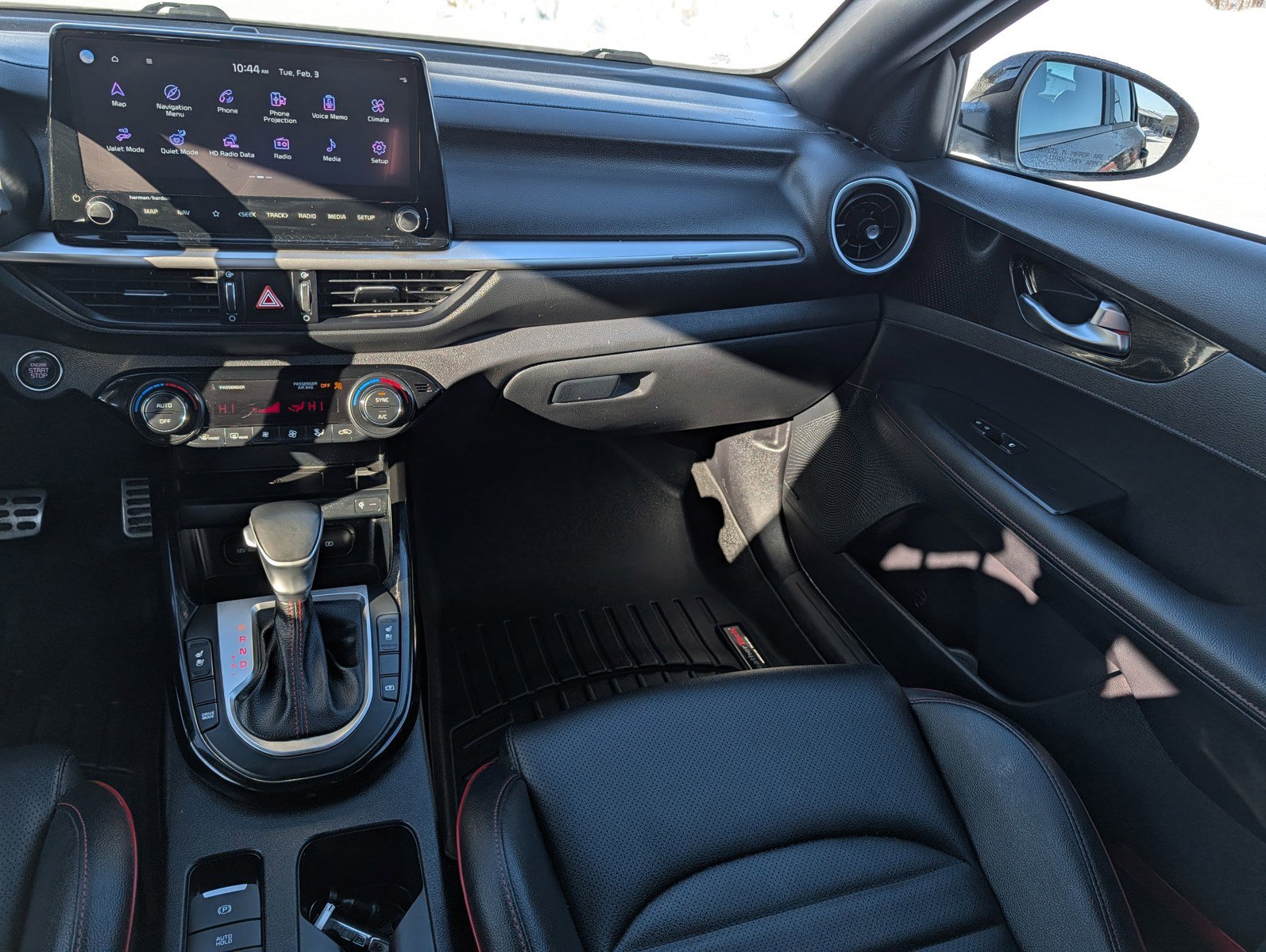 Used 2022 Kia Forte GT w/ GT2 Package image 11